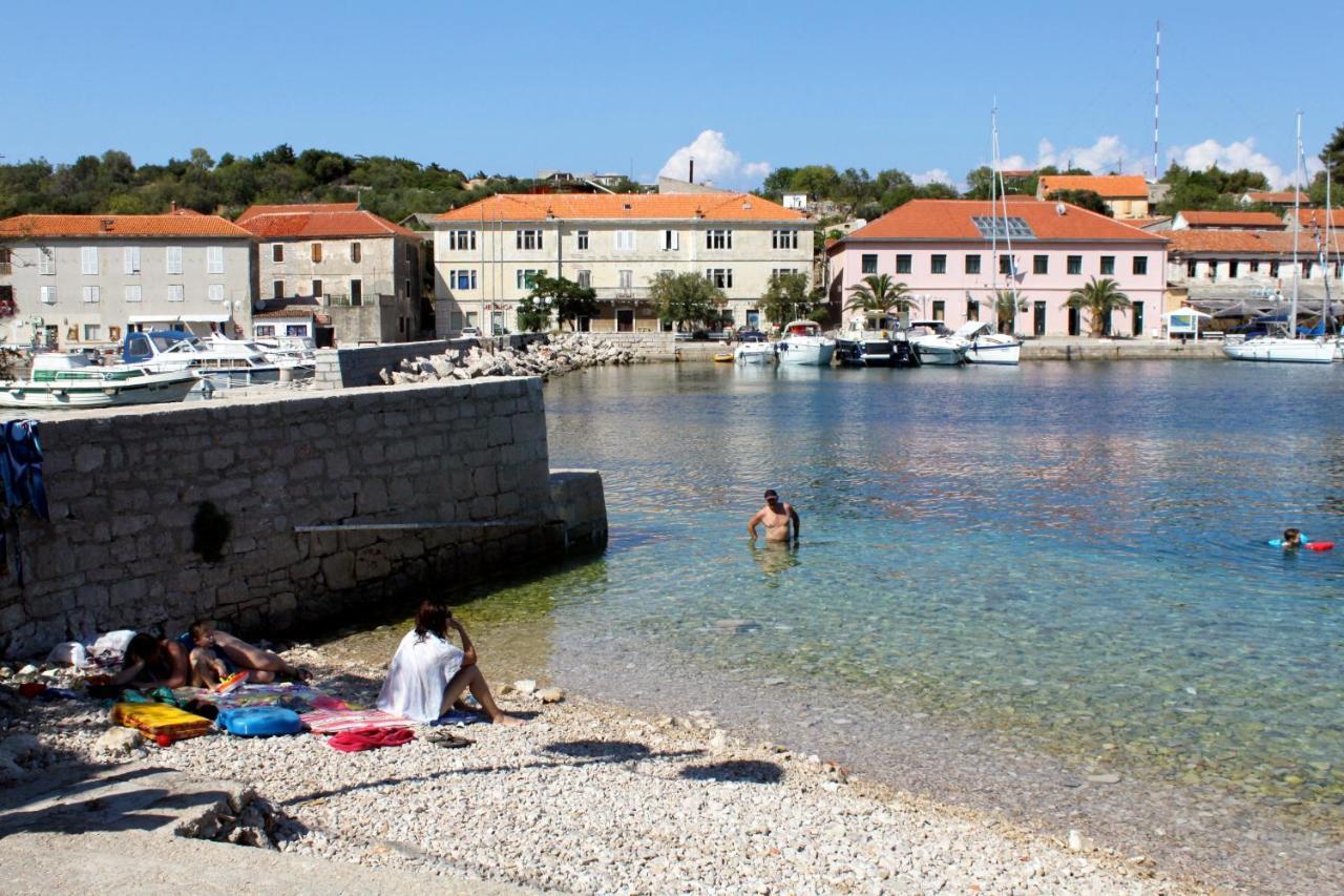 Apartments With A Parking Space Sali, Dugi Otok - 8136 Luaran gambar