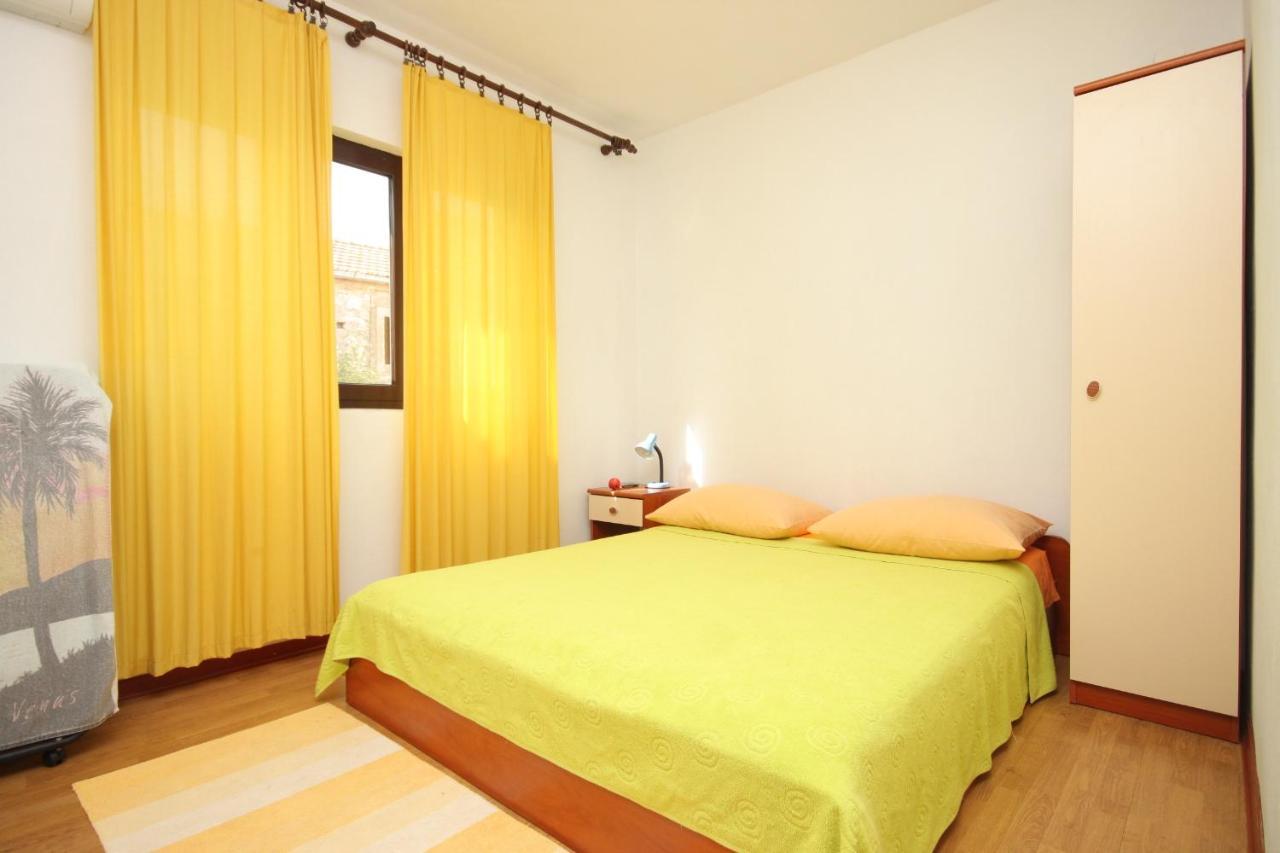 Apartments With A Parking Space Sali, Dugi Otok - 8136 Luaran gambar